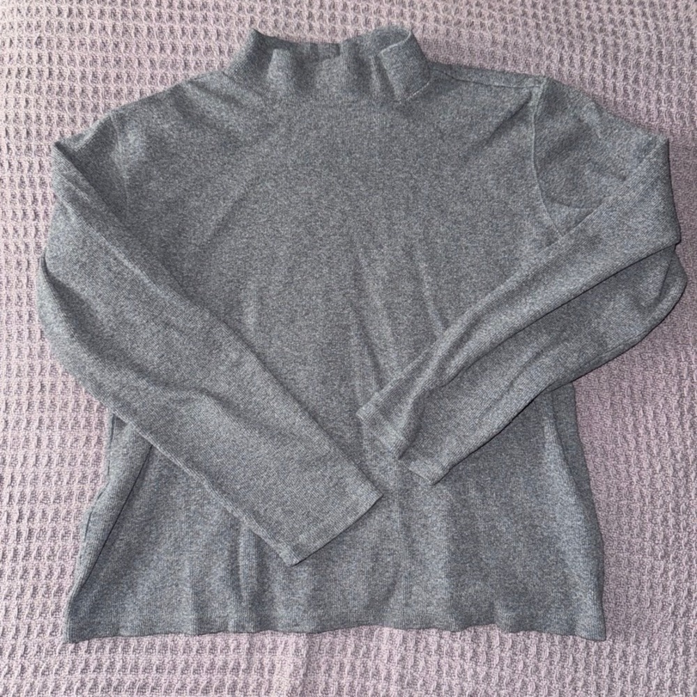 Liz Claiborne Lizwear Mockneck Top